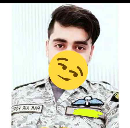 تمهارى آنکهوں کى عادت هے مجهے...
انہیں موڑ کر همیں تنگ مت کیا کریں ..