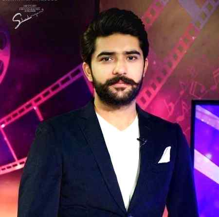 میں تباہ ہوں تیرے عشق میں
تجھے دوسروں کا خیال ہے
میرے مسلے پے بھی غور کر
میری زندگی کا سوال ہے