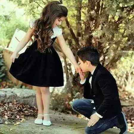 Kisi se dil lag jany ko muhbt nahi kehty. ..😍😍.. jis k bina dil na lagy usy muhbt kehty hn. ...
  (Gud nyt guy's )