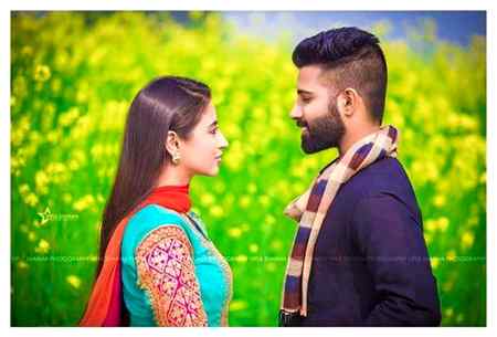 Tum sath ho to ❣️ muqadar py hakumat apni Hy💞 bin tery hamare Zindagi ki oqaat Kiya hyy 🥺🥺