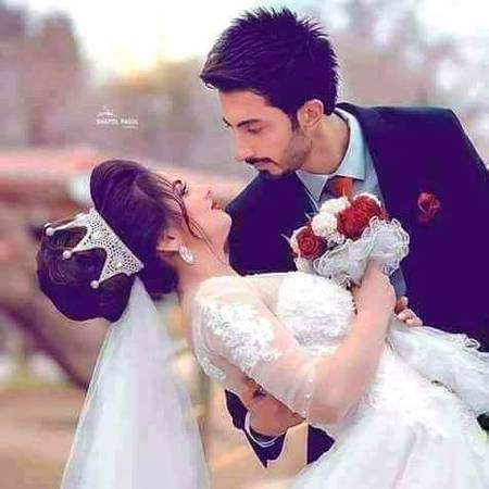 اٹھی  ہی نہیں نگاہ ----پھر کسی۔ اور طرف۔۔۔!!!! 

اک شخص کی چاہت -----مجھے اتنا پابند کر گئی ۔۔۔!!!❤❤❤❤❤❤