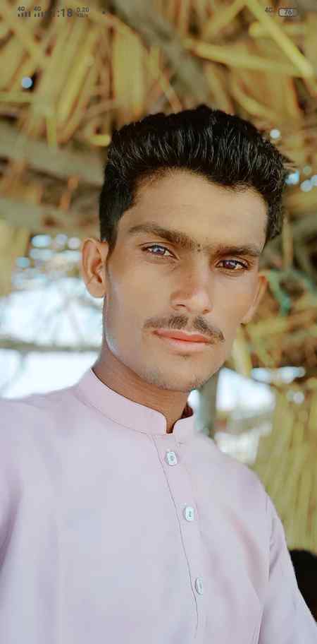 👈۔۔۔۔کسی سے دنیا جلتی ہے تو کسی پہ دنیا ہستی ہے👀
👈اور_Balouch _وه ہستی ہے جس سے ملنے کو دنیا ترستی هے👉