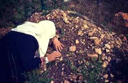 Wo kehty thy ke tom zindgi sy chaly jao gy to mar nahi jao gi mein hum ne mooh modha to ra padha asamaan meri be bassi daikh ke●♡bhuller♡●