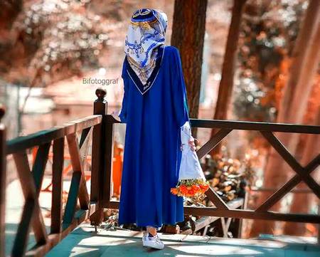 🌼جہاں آپ کی عزت نہ ہو وہاں مت جاؤ ، چاہے وہاں کھانا تمہیں سونے کی پلیٹ اور چاندی کے چمچ میں ہی کیوں نی دیا جائے۔
 🌼(حضرت علی کرم اللہ وجہہ)🌼