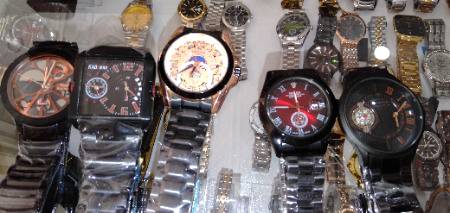 M watch le rha hu guyz btao konsi ho.??