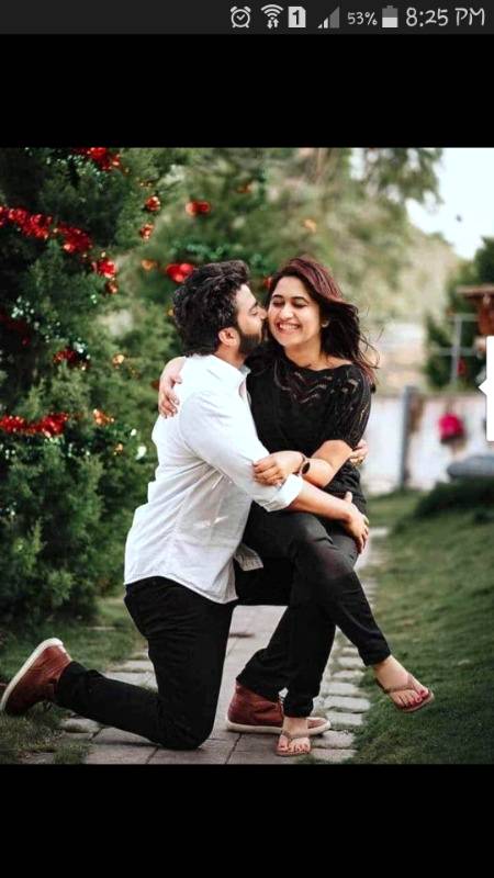 کوئی نہیں ہے جو تیری کمی کو پورا کر سکے-_❣️

کوئی نہیں جس کو میں چاہ سکوں تیری طرح