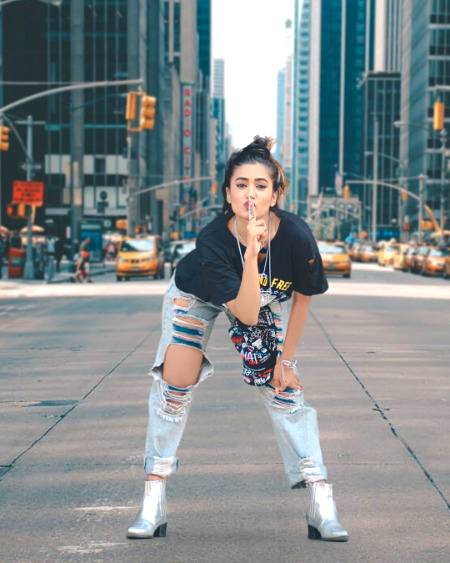 dua doll