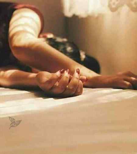 آج مجھ سے نہ الجھئے مرشد
ہاتھ جوڑے ہیں ہار مانی ہے
😒🍁