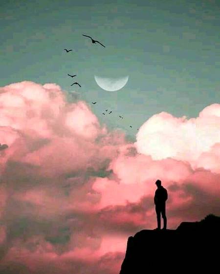 یقین تھا کہ کوئی سانحہ گزرنا ہے،
گماں نہ تھا کہ تیرا ساتھ چھوٹ جاے گا..!!