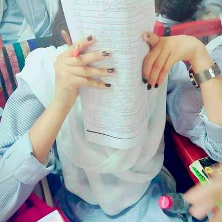 Bhulaye Nahi jatay Wo Pal!!! 
Jo Aik sath bitaye Hum ny miss U  Bestie😘