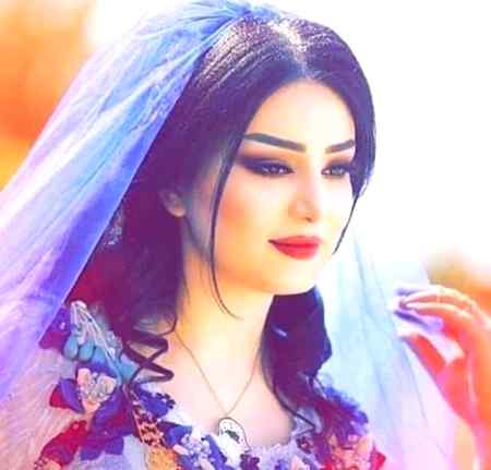 Mera dil bh kitna pagal hai___. Ye piyr jo tum se krta hai___ jab tum samny aty hu tu kuch kehny se darta hai___ 🙈🙈❤