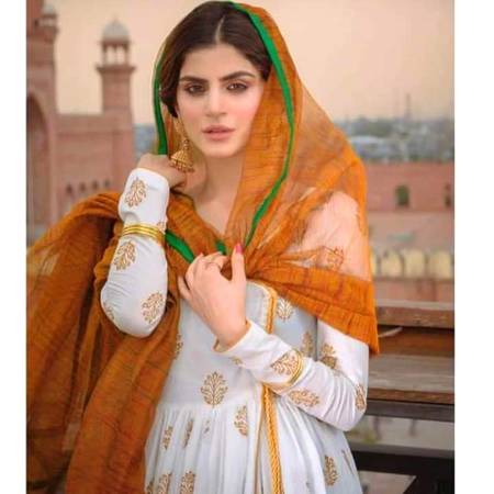 Pakistani Celebs image