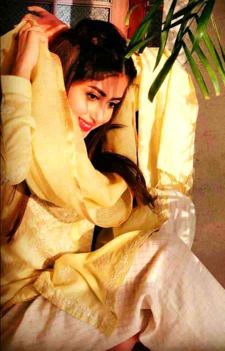 Beautiful sajal ali