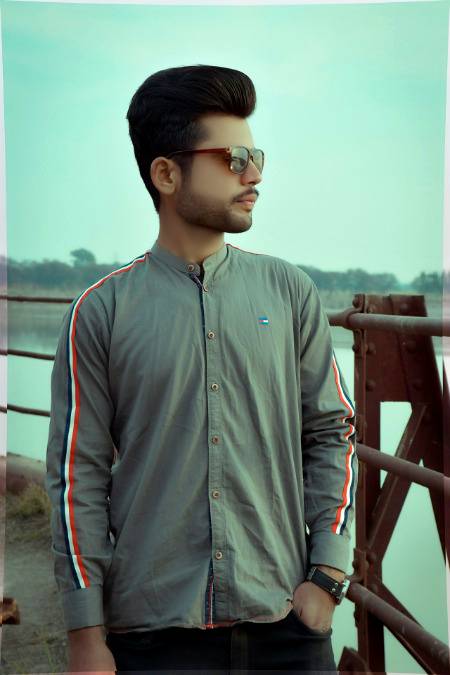 *کسی کی تلاش میں مت نکلو*

 *لوگ گم نہیں ہوتے بدل جاتے ہیں* 💔