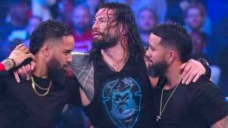 Reigns with his cousins Jimmy and usos❤💔🤘👍🙏