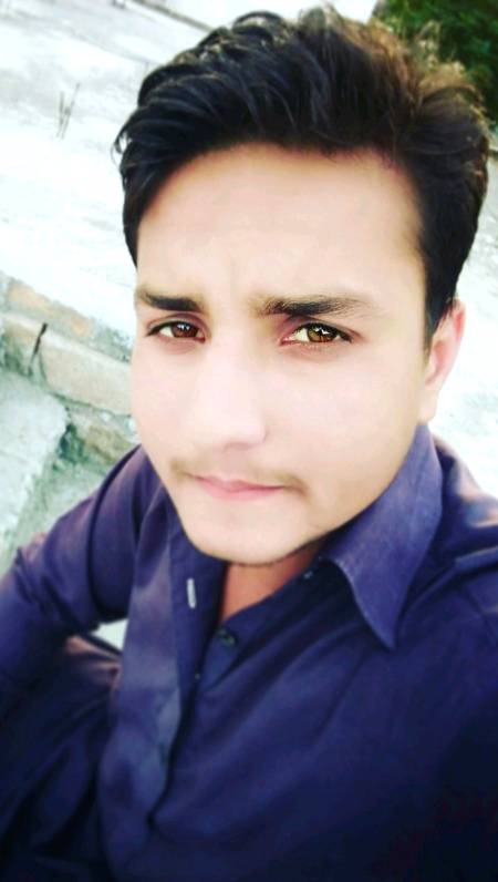 وہ مجھ پر ہنستے ہیں یوں
مکافات عمل مذاق ہو جیسے..,🍁