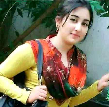 ہاے شہزادی تیری مسومعیت ... دل کرتا ھے تیرے لیے اس دنیا کو بھول جاوں