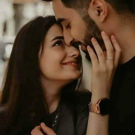 "الجھتی جا رہی ہیں سانسیں میری😘
  "سماتا جا رہا ہے __تو مجھ میں🙈😍💏

❤️🙈❤️