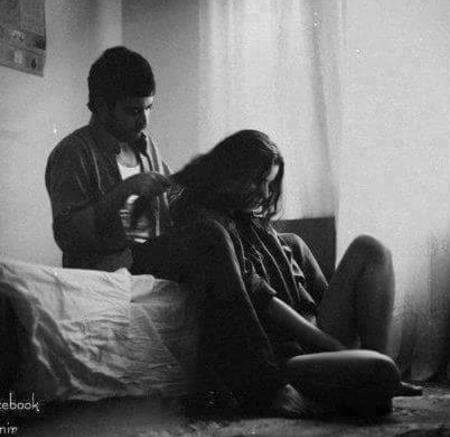 تسلیم نہ ہو پائے کہ مشہود نہیں تھے !
تم جو مری بربادی پہ موجود نہیں تھے !
.a1
کچھ ربط، کہ اب نام و نشاں بھی نہیں جن کا !
وہ ربط بھی ایسے تھے کہ محدود نہیں تھے !🔥🎭