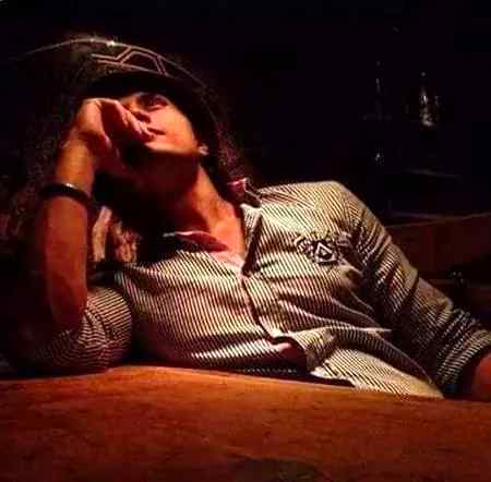 وہ جا چکا ہے 😢😢مگر اب تک برستا رہتا ہے ❤❤ اسی کا عکس😔 شفق رنگ،😖😖 میری شاموں پر