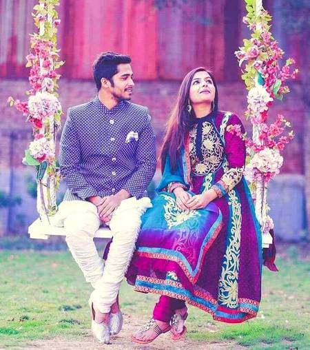 تیری زلفوں میں الجھا ہوا ہے
وہ محلے کا سب سے سلجھا ہوا لڑکا