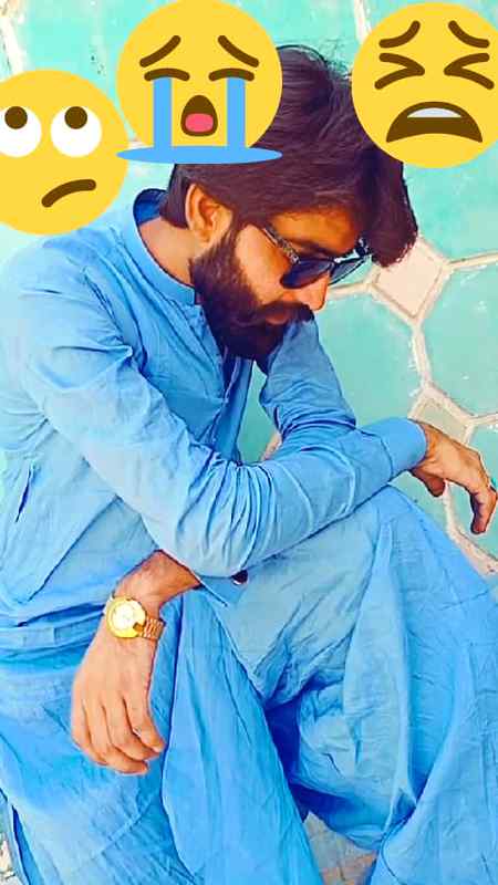 Jaha hr baar hr baat batani pary sumjh waha qdr nhi eshas nhi ay arham tera 😌khyal nhi😥😵 jaha eshas nhi waha koi mhobt nhi koi rishta nhin😥😑