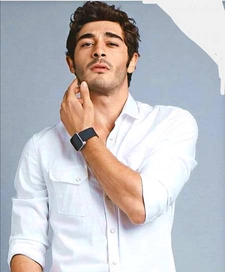 Turkish Celebs image