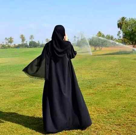 ﺟﻮ ﻟﻮﮒ ﺩﺭﺩ ﮐﻮﺳﻤﺠﮭﺘــــــﮯ ﮨﯿﮟ
ﻭﮦ ﮐﺒﮭﯽ
ﺑﮭﯽ ﺩﺭﺩ ﮐﯽ ﻭﺟﮧ
ﻧﮩــــــﯿﮟ ﺑﻨﺘــــــﮯ