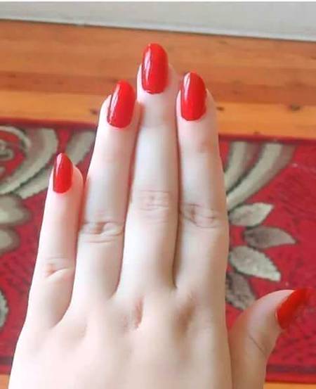 تم زرا ہاتھ میری ۔۔۔۔۔۔تھام کر دیکھو تو
سہی۔۔۔۔!!!!
😍😍

لوگ جل جائیں گے ۔۔۔۔۔محفل میں چراغوں 
کی طرح۔۔۔!!!😍😍