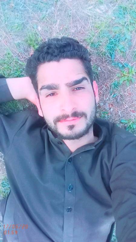 Roz kab teri deed hoti hai.. Aik he din to eid hoti hai .p1