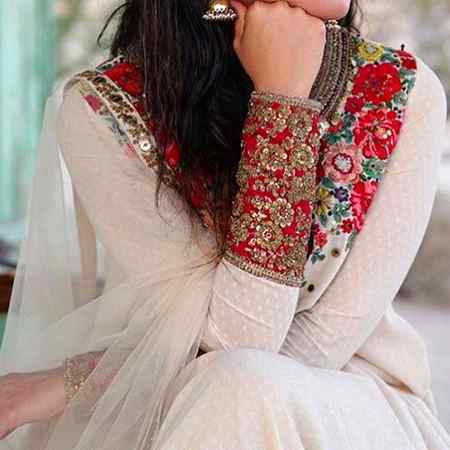 Mujhay kya layna is dunya say papa ke pare. Hoo may