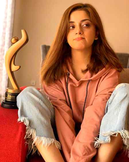 Ahh thinking Alizey shah 🔥