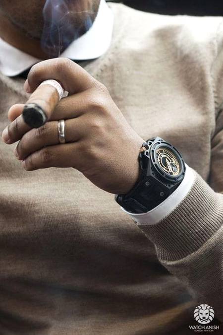 میں لہو اپنی اناوُں کا بہا سکتا نہیں--
.a1
تم نہی آتے توملنے میں بھی آسکتا نہیں-