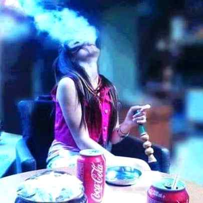 Khn tlash kr pao gy hm jese chahny waly. ... jo khud se zyada tujy yad krty hn