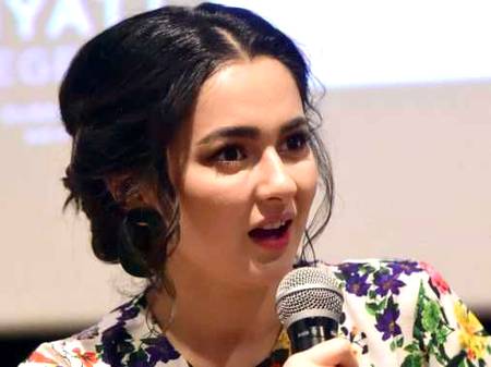 Hania Amir like 🔥