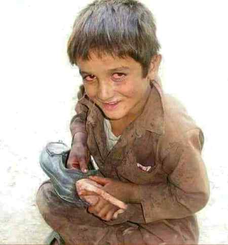 ارے نہیں بہت خوش ہوں میں 
آپ بس آنکھوں پہ دھیان مت دیجئے
Smart💕