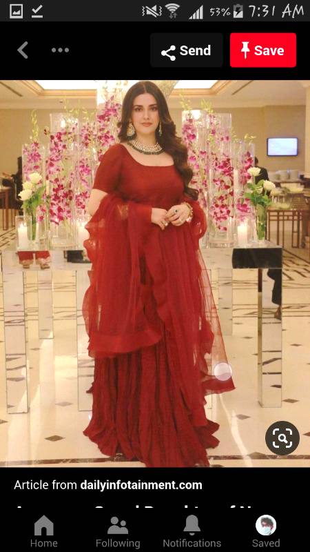 Natasha khalid ye hai noor jahan ki poooti