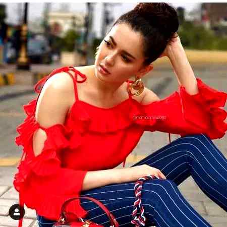 Hania Amir 🔥