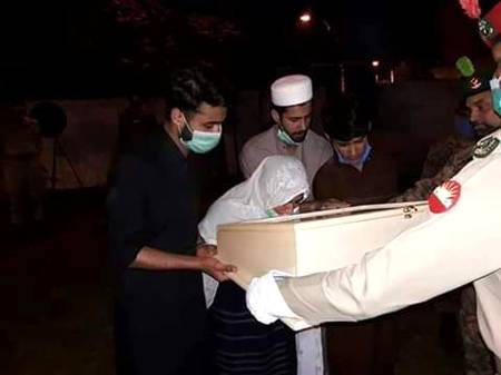 Mother of Capt Hamza Orakzai Shaheed 😔💔...Rip😔💔💔💔