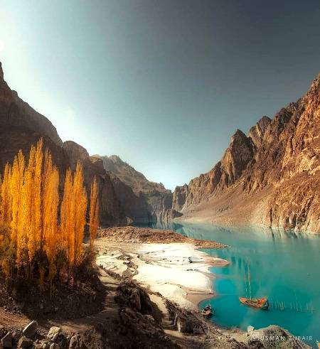 Attaabad_Lake