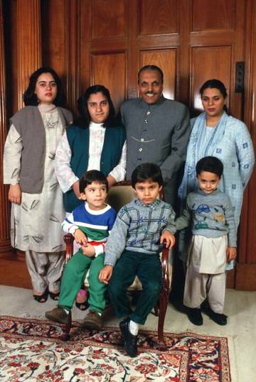 General Mohammad Zia ul Haq with his family.