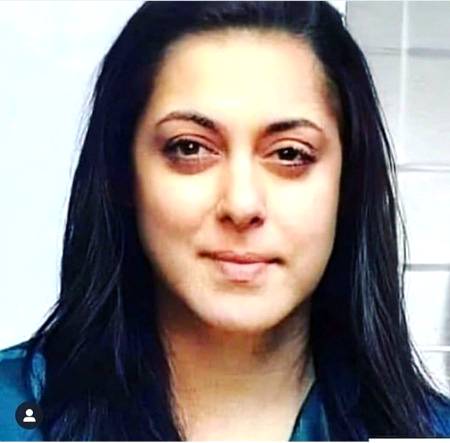 ye kon ha ??