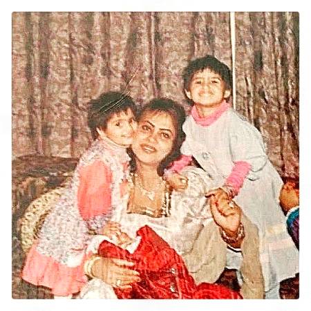 SajalAli Mom❤️❤️