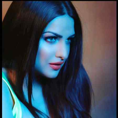 Himanshi Khurana