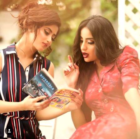 Saboor Aly and Sajal aly