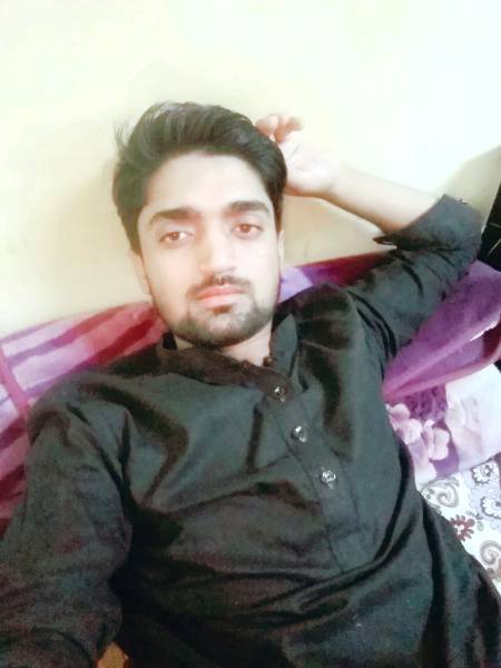 Log tow bhot satile mar leta han pr hm ko sadgi pasnd ha ❤❤❤❤