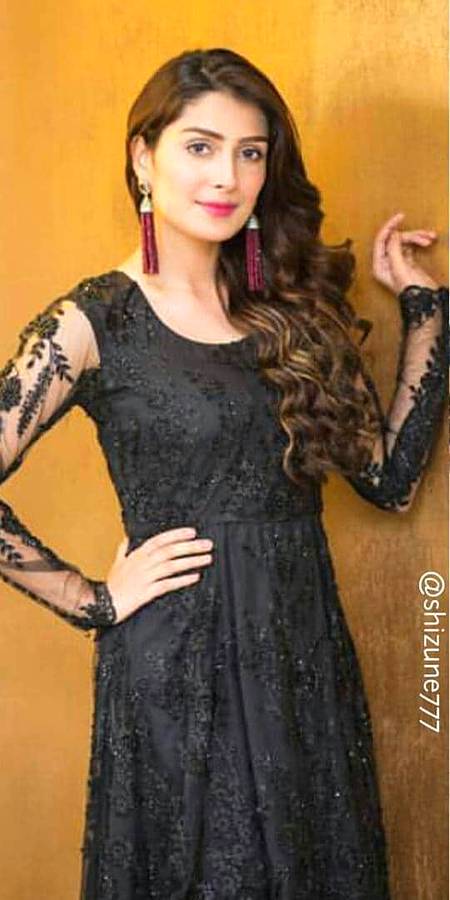 Ayeza Khan...