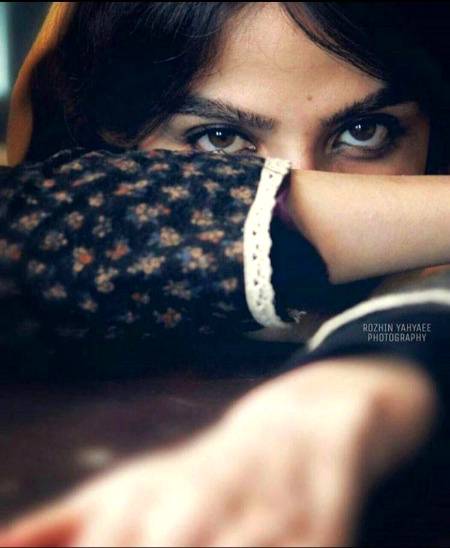 *_اگر اُسے معلوم ہو جاتا کہ  اُس سے کتنی شدید محبت ہے تو وہ اپنے بخت پر دو جہانوں تک ناز کرتا_*🥀☺️