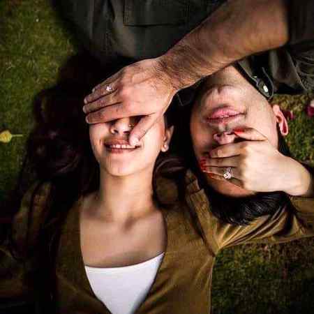 اب تو نظروں میں مطلبی، حوس کا دور ہے 
وہ محبت بھری نگاہوں کا زمانہ گزر گیا