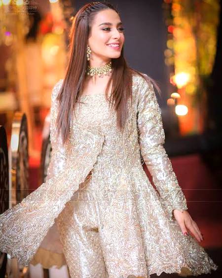 Iqra Aziz